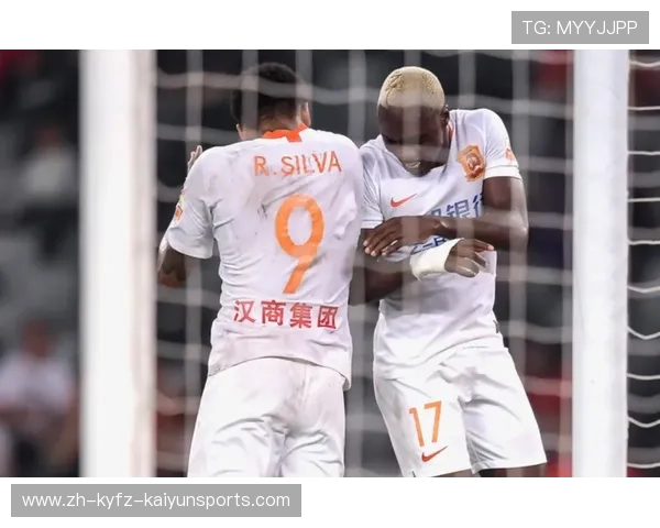 钢铁是怎样炼成的：李铁中超执教生涯全解析